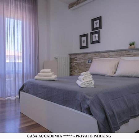 Elegante Casa Accademia ***** - Private Parking Apartment Livorno Ngoại thất bức ảnh