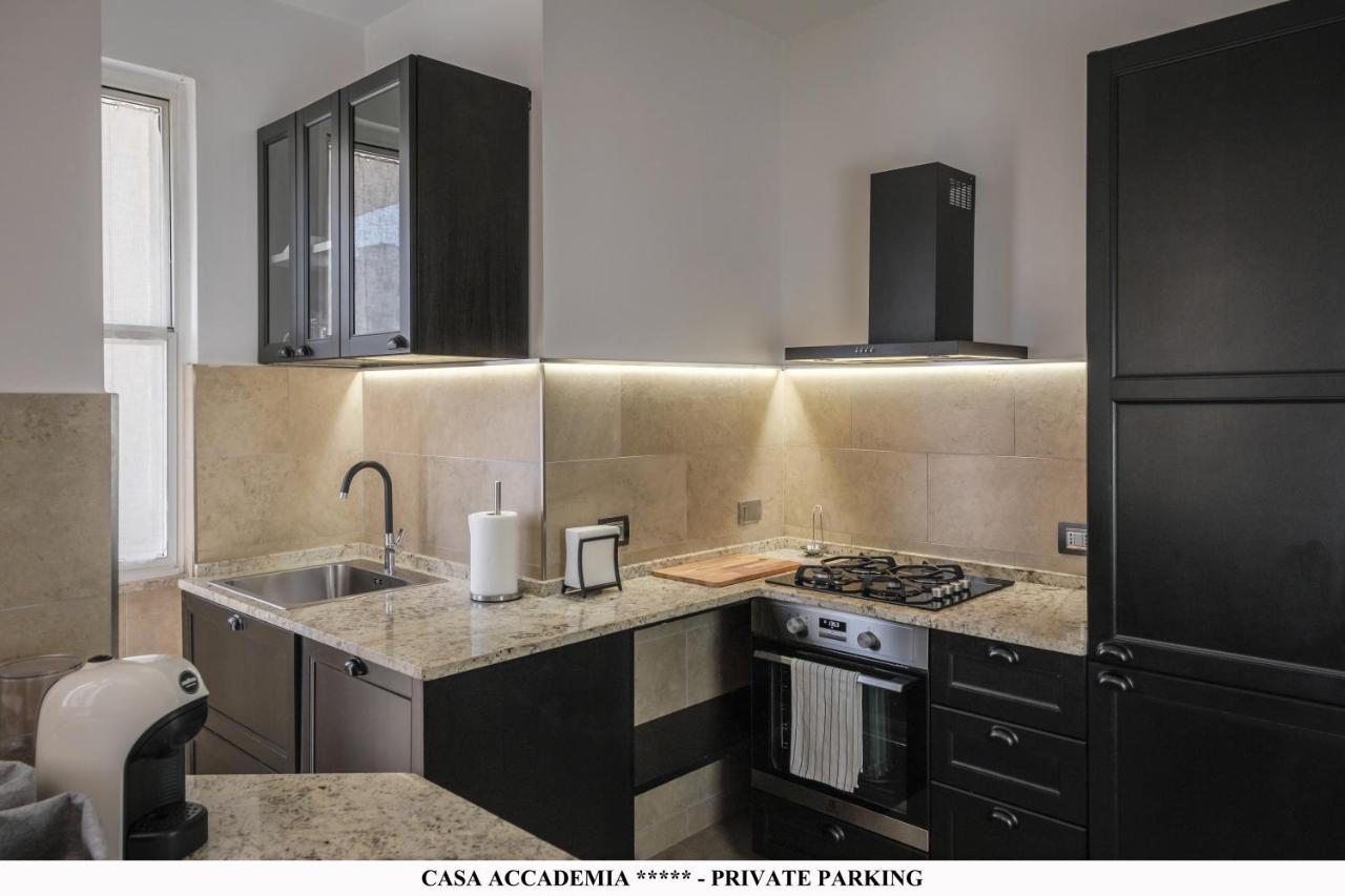 Elegante Casa Accademia ***** - Private Parking Apartment Livorno Ngoại thất bức ảnh